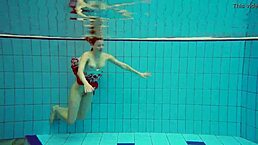 i dove underwater with hot polish teen marketa