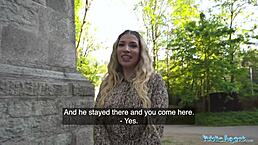 为钱膜拜陌生巨屌 危险公共场合