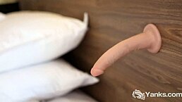 Violet Twerks with Raw Orgasmic Passion