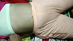 dehli uni girlfriend bends over for boyfriend's monster cock doggystyle pounding.