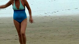 turned on beach fucking stranger hard